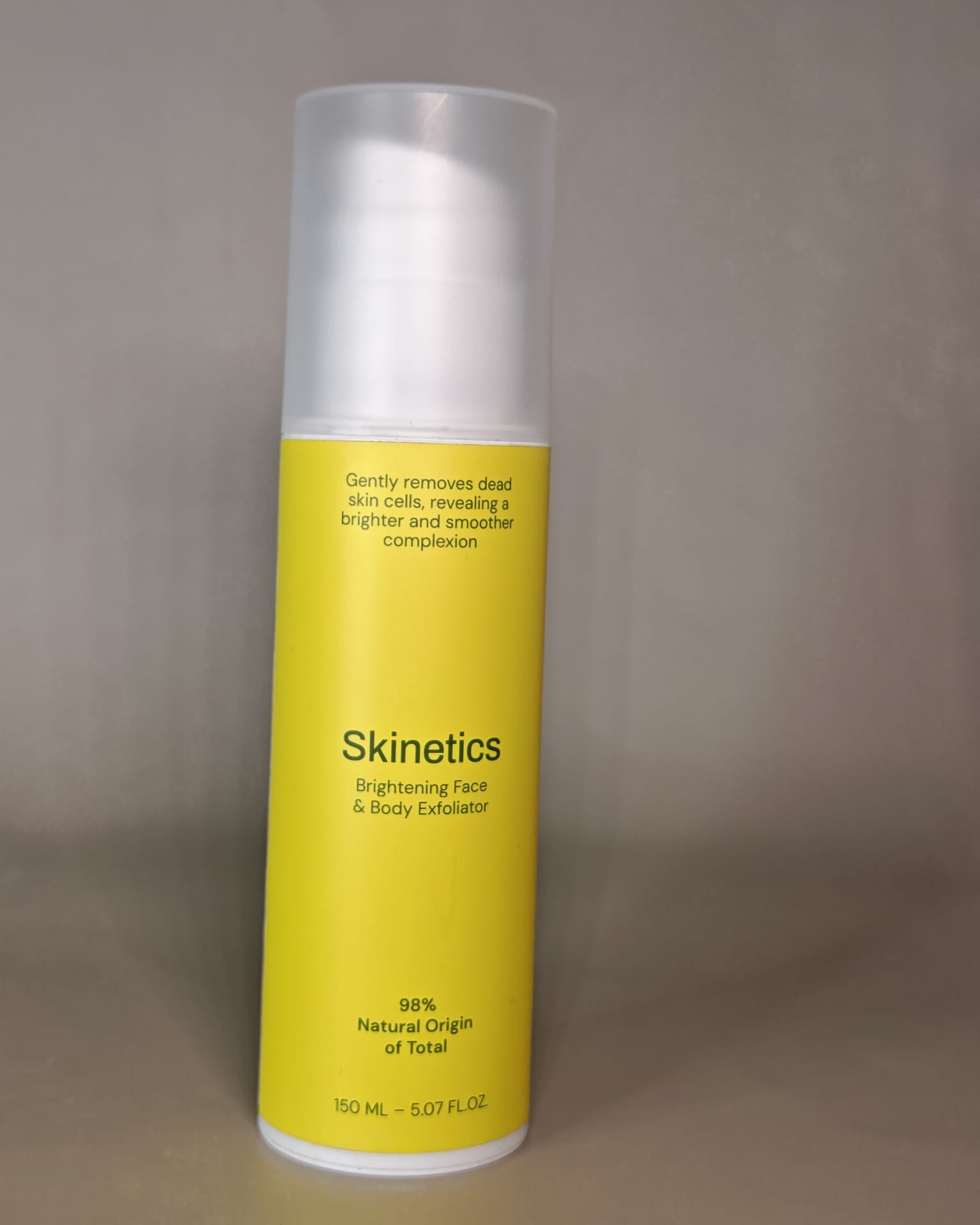 Kojic Exfoliator -2-in-1 Face & Body Exfoliator